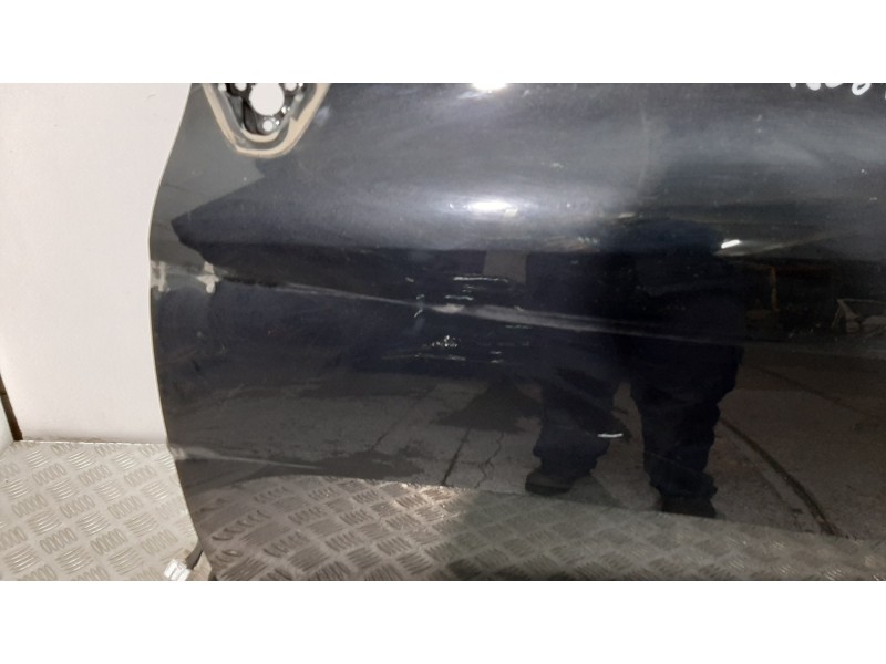 Recambio de puerta delantera izquierda para toyota auris live referencia OEM IAM  NEGRO 