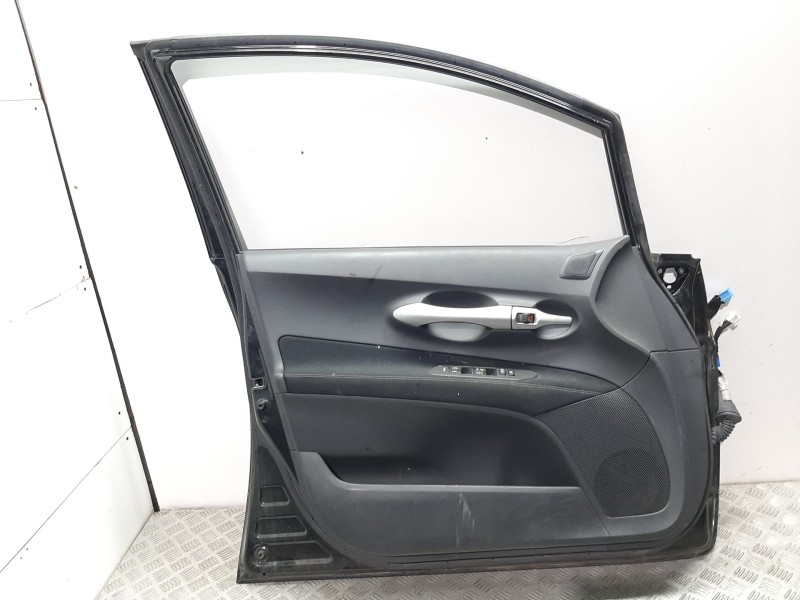 Recambio de puerta delantera izquierda para toyota auris live referencia OEM IAM  NEGRO 