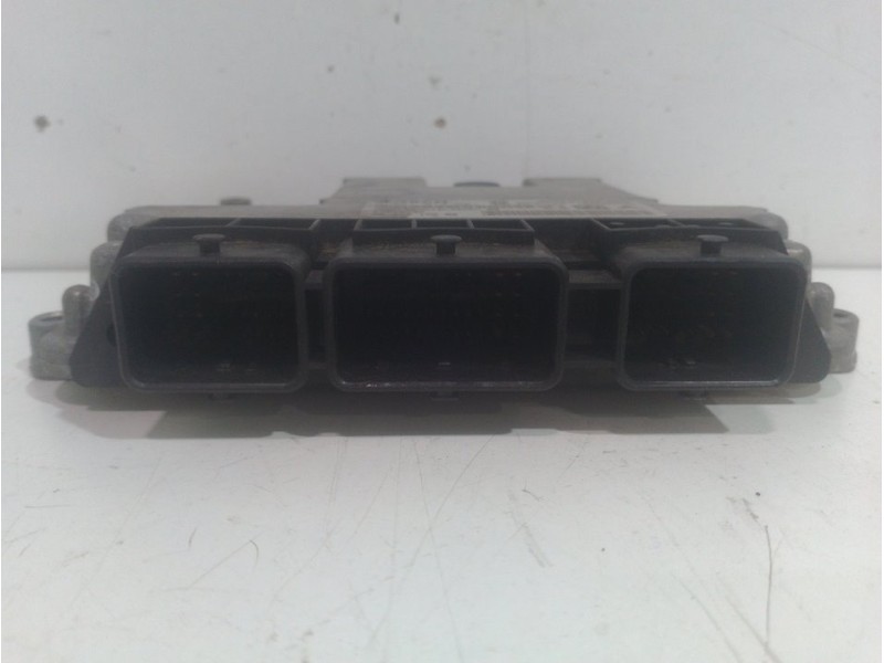 Recambio de centralita motor uce para citroën c4 picasso exclusive referencia OEM IAM 02581012981 BOSCH 9664617680