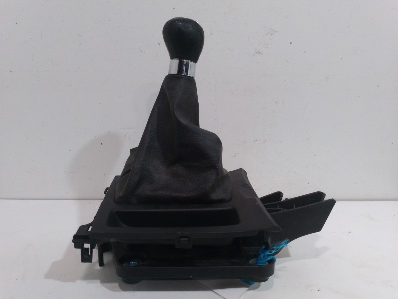 Recambio de palanca cambio para mazda 3 berlina (bk) 1.6 crdt active referencia OEM IAM 8127025200  