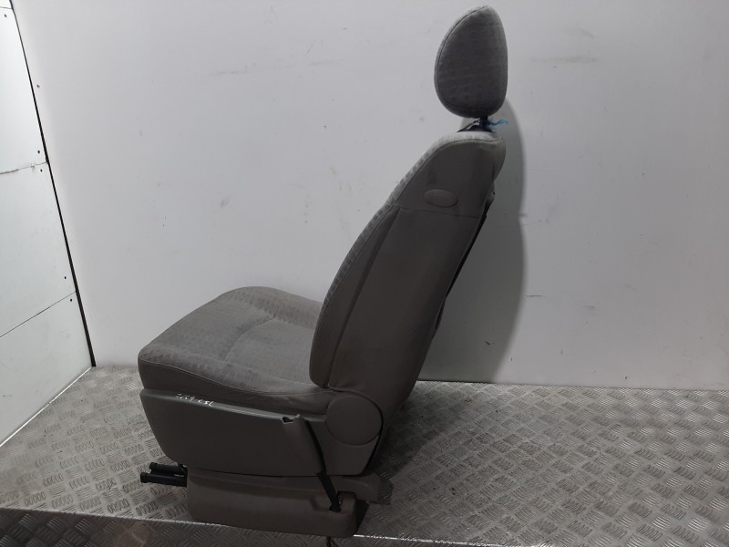 Recambio de asiento delantero izquierdo para ford transit connect (tc7) furgón (2006) referencia OEM IAM   