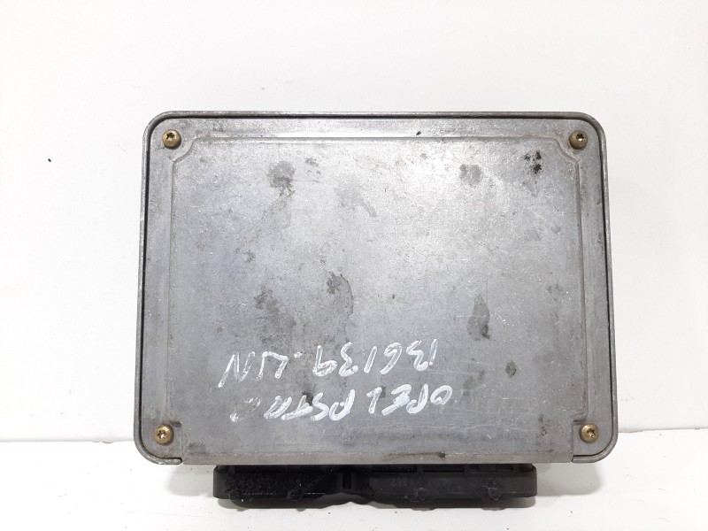 Recambio de centralita motor uce para opel astra g berlina comfort referencia OEM IAM 0281001674 90562574 