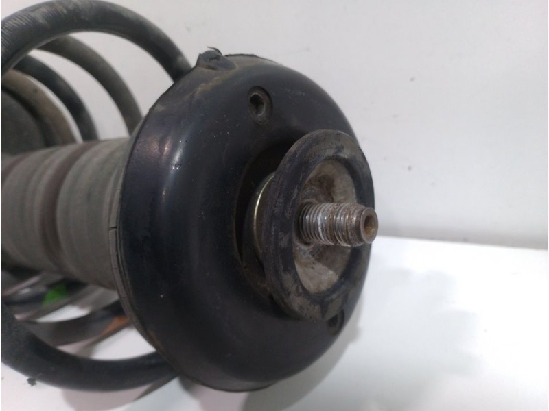 Recambio de amortiguador delantero izquierdo para peugeot 307 (s1) xs referencia OEM IAM   