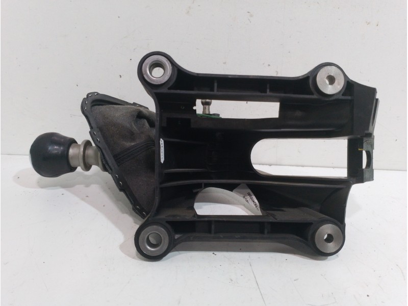 Recambio de palanca cambio para toyota auris live referencia OEM IAM 112102525  