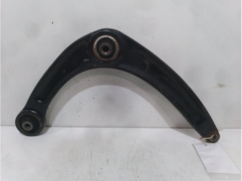 Recambio de brazo suspension inferior delantero izquierdo para citroën c4 picasso sx referencia OEM IAM 566793  