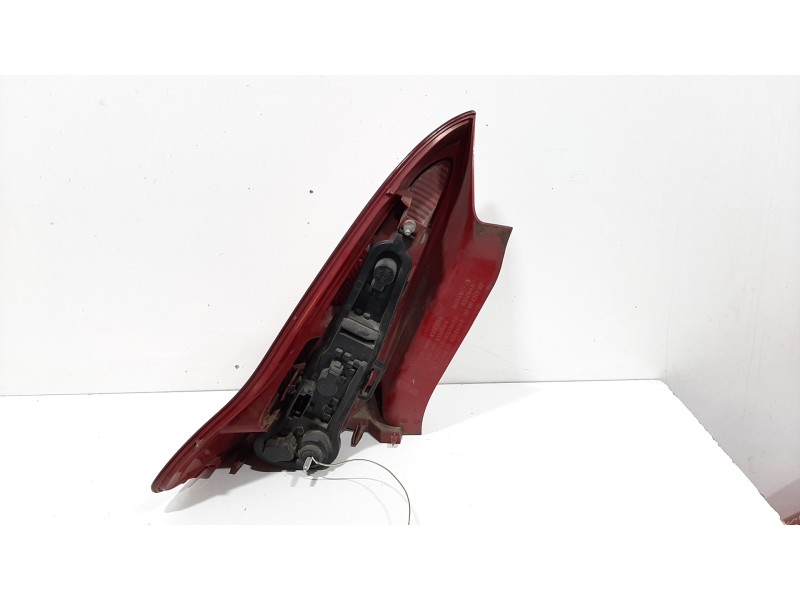 Recambio de piloto trasero derecho para citroën c4 coupe vts referencia OEM IAM 6351T8  