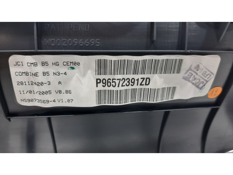 Recambio de cuadro instrumentos para citroën c4 coupe vts referencia OEM IAM 6106WA  