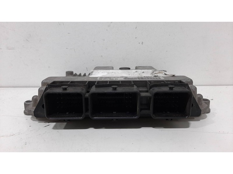 Recambio de centralita motor uce para citroën c4 coupe vts referencia OEM IAM 965112880  