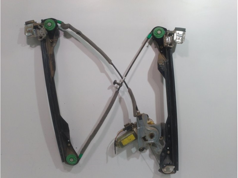 Recambio de elevalunas delantero derecho para ford focus berlina (cak) ambiente referencia OEM IAM    Recambio de elevalunas delantero derecho para ford focus berlina (cak) ambiente referencia OEM IAM