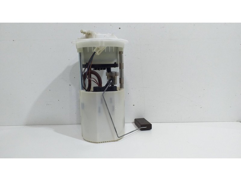 Recambio de aforador para ford ka (ccu) titanium referencia OEM IAM 1546412 4 PINES 