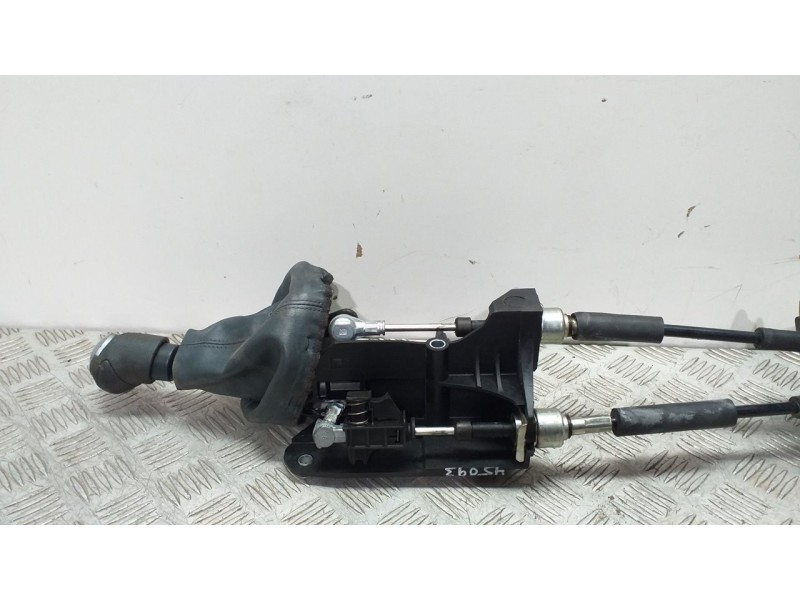 Recambio de palanca cambio para ford ka (ccu) titanium referencia OEM IAM 607169010  