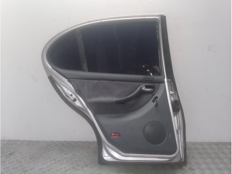 Recambio de puerta trasera izquierda para seat toledo (1m2) signo referencia OEM IAM  PLATA 