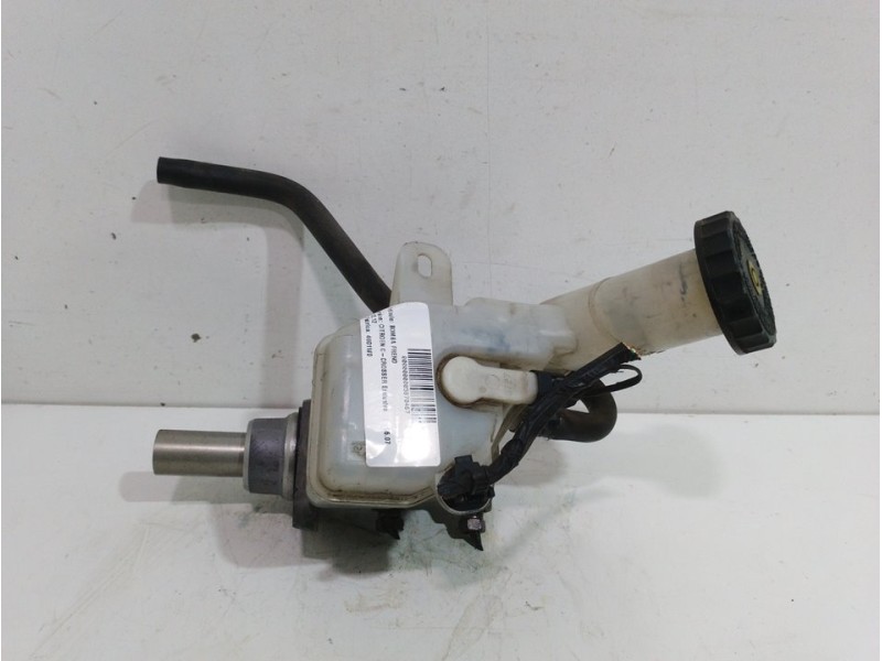 Recambio de bomba freno para citroën c-crosser exclusive referencia OEM IAM 4601W0 220529 