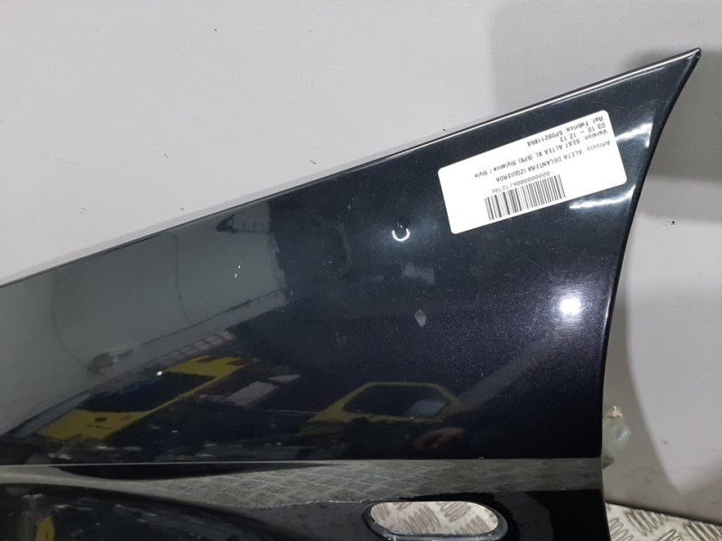 Recambio de aleta delantera izquierda para seat altea xl (5p5) stylance / style referencia OEM IAM 5P0821165B NEGRO 