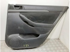 Recambio de tapizado trasero derecho para toyota avensis berlina (t25) 2.0 d4-d executive berlina (5-ptas.) referencia OEM IAM  