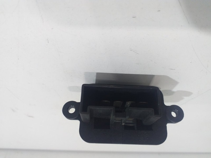 Recambio de resistencia calefaccion para ford ka (ccu) titanium referencia OEM IAM 1557447 4 PINES 