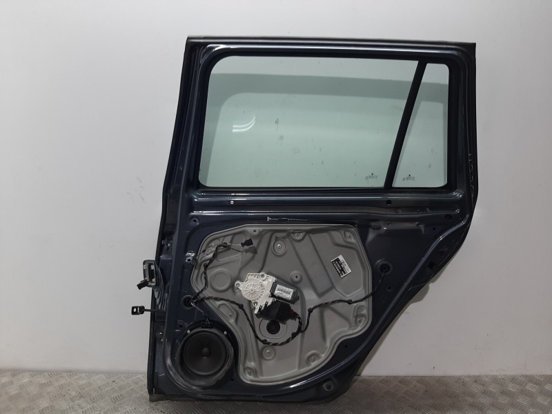 Recambio de puerta trasera derecha para skoda octavia berlina (1z3) executive referencia OEM IAM 1Z5833056  