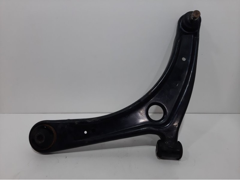 Recambio de brazo suspension inferior delantero izquierdo para citroën c-crosser exclusive referencia OEM IAM 1612448380  