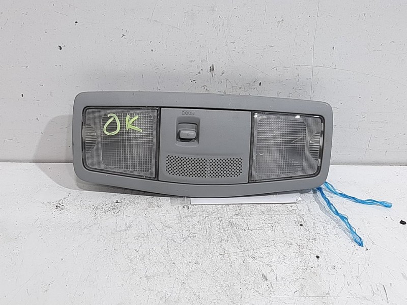 Recambio de luz interior central para citroën c-crosser exclusive referencia OEM IAM 6362R6  