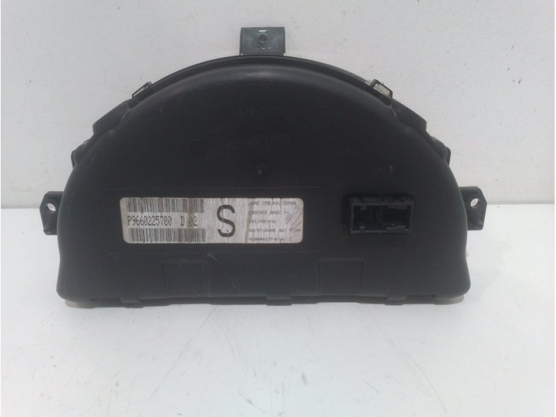 Recambio de cuadro instrumentos para citroën c3 1.4 cool referencia OEM IAM P9660225780D  