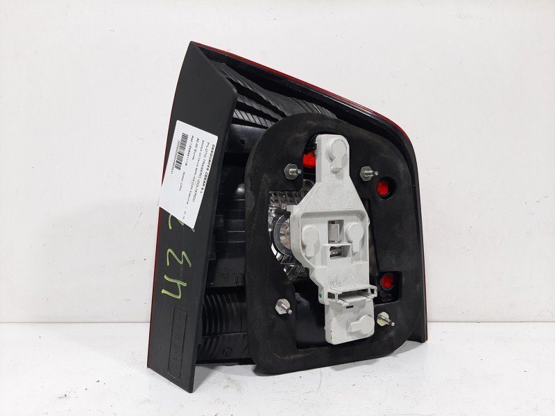 Recambio de piloto trasero izquierdo para skoda octavia berlina (1z3) executive referencia OEM IAM 1Z5945111B  