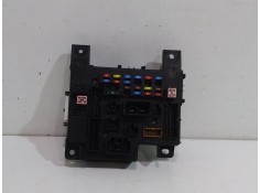 Recambio de caja reles / fusibles para citroën c-crosser exclusive referencia OEM IAM 8637A318  