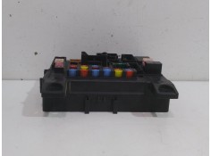 Recambio de caja reles / fusibles para citroën c-crosser exclusive referencia OEM IAM 8637A318   2