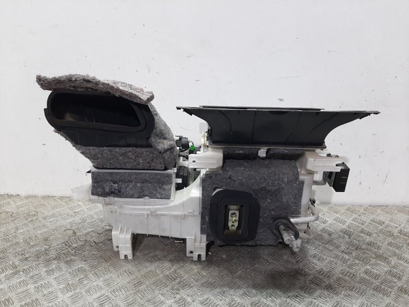 Recambio de calefaccion entera normal para citroën c-crosser exclusive referencia OEM IAM 7800A011 CAB142A077 CSA431D214