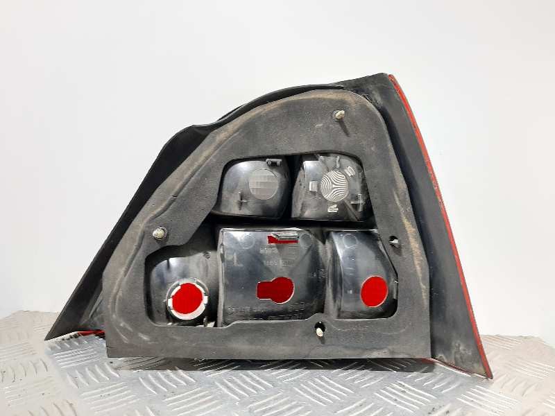 Recambio de piloto trasero izquierdo para mg serie 25 (rf) classic (5-ptas.) referencia OEM IAM    Recambio de piloto trasero izquierdo para mg serie 25 (rf) classic (5-ptas.) referencia OEM IAM
