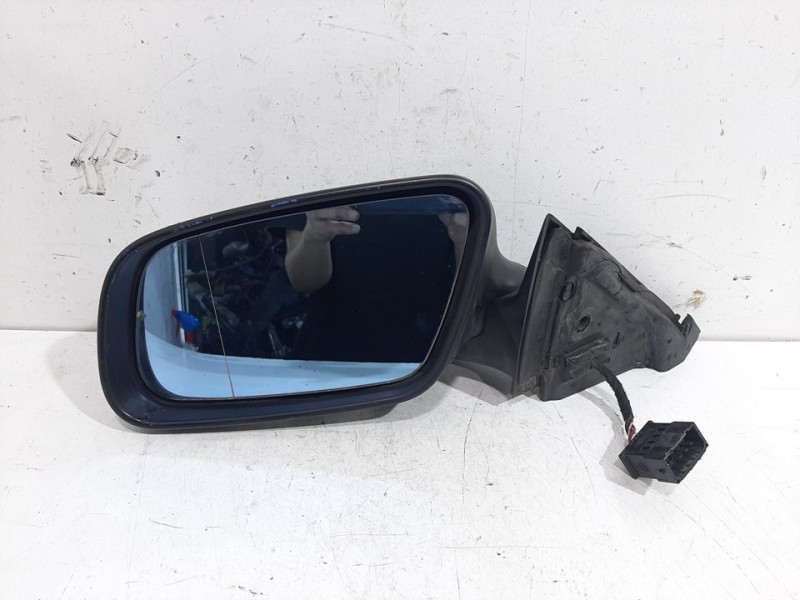 Recambio de retrovisor izquierdo para audi a3 (8l) 1.6 ambiente referencia OEM IAM   