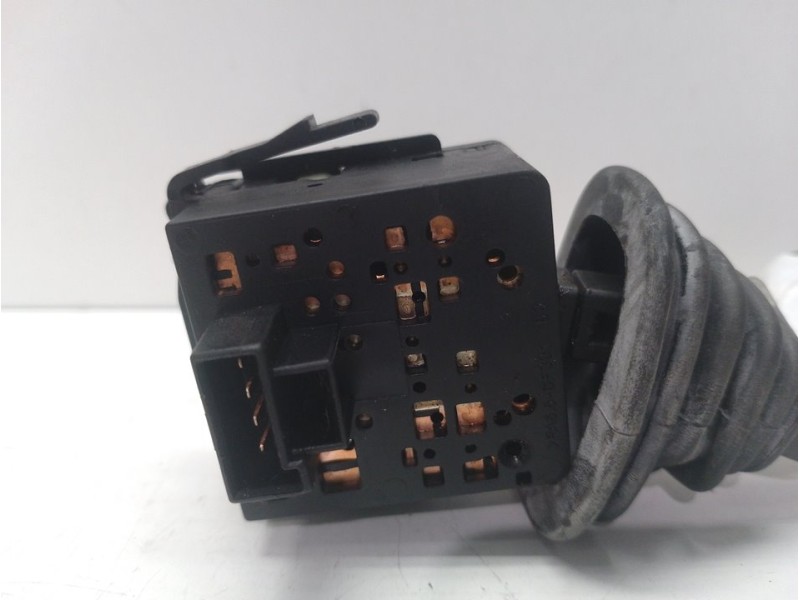 Recambio de mando limpia para opel combo (corsa c) familiar referencia OEM IAM 09185417  