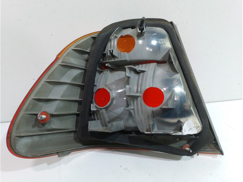 Recambio de piloto trasero derecho para bmw serie 3 berlina (e46) 330d referencia OEM IAM   