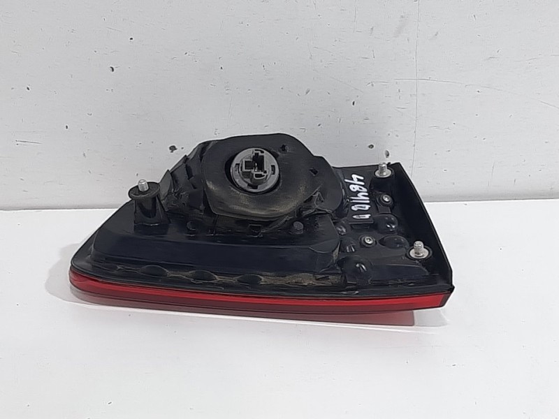 Recambio de piloto porton trasero derecho para citroën c-crosser exclusive referencia OEM IAM 1146380R  