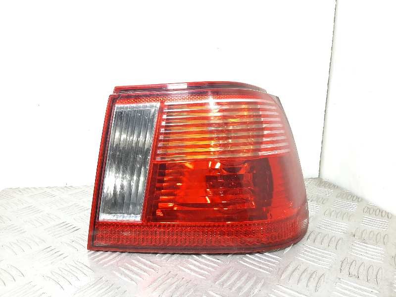 Recambio de piloto trasero derecho para seat ibiza (6k1) free sky referencia OEM IAM   