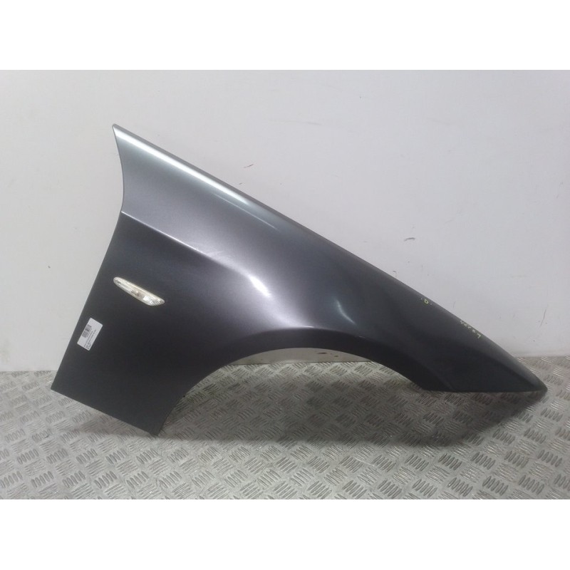 Recambio de aleta delantera derecha para bmw serie 3 touring (e91) 320d referencia OEM IAM  GRIS 