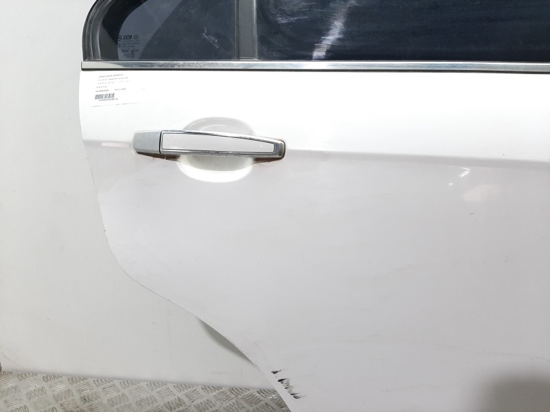 Recambio de puerta trasera derecha para chevrolet epica lt referencia OEM IAM 96635658 BLANCO 