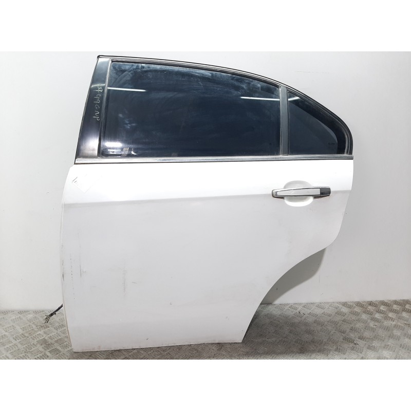 Recambio de puerta trasera izquierda para chevrolet epica lt referencia OEM IAM 96635657 BLANCO 