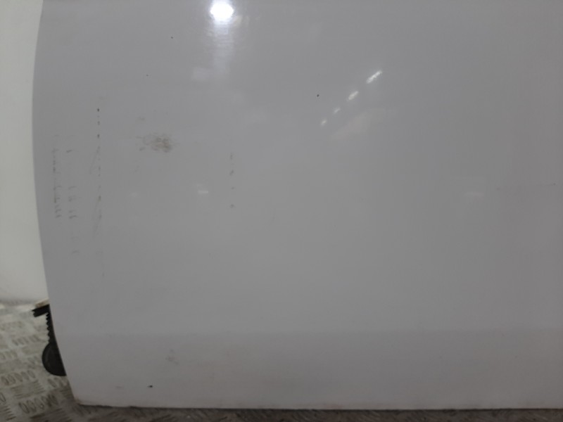 Recambio de puerta delantera izquierda para chevrolet epica lt referencia OEM IAM 96635579 BLANCO 