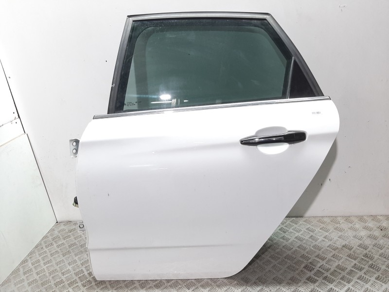 Recambio de puerta trasera izquierda para citroën c4 lim. feel edition referencia OEM IAM   