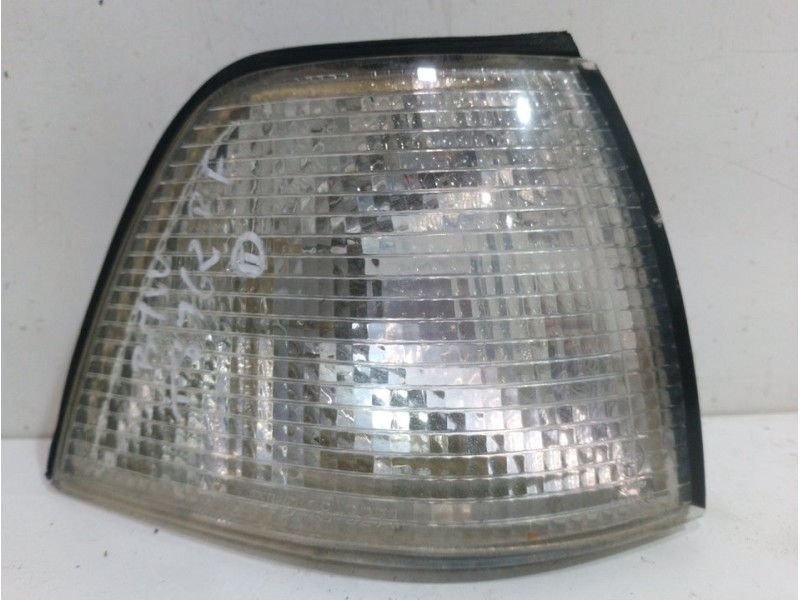 Recambio de piloto delantero derecho para bmw serie 3 berlina (e36) 318tds comfort edition referencia OEM IAM    Recambio de piloto delantero derecho para bmw serie 3 berlina (e36) 318tds comfort edition referencia OEM IAM