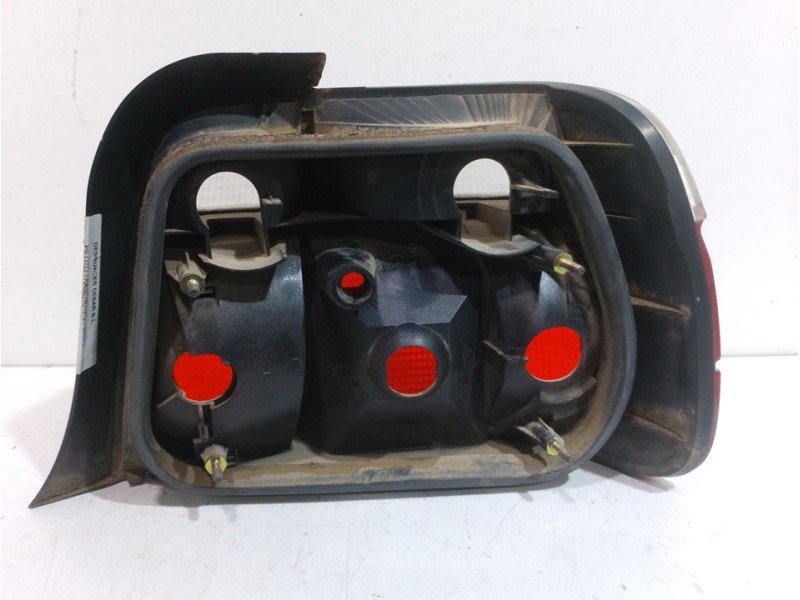 Recambio de piloto trasero izquierdo para bmw serie 3 berlina (e36) 318tds comfort edition referencia OEM IAM   