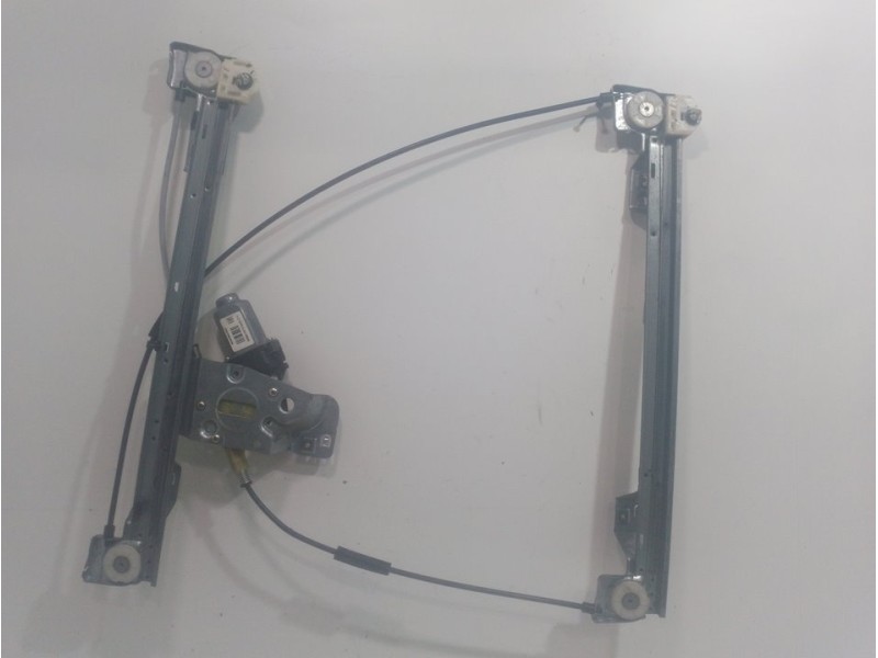 Recambio de elevalunas delantero derecho para renault kangoo furgón compact comfort referencia OEM IAM 402086A  