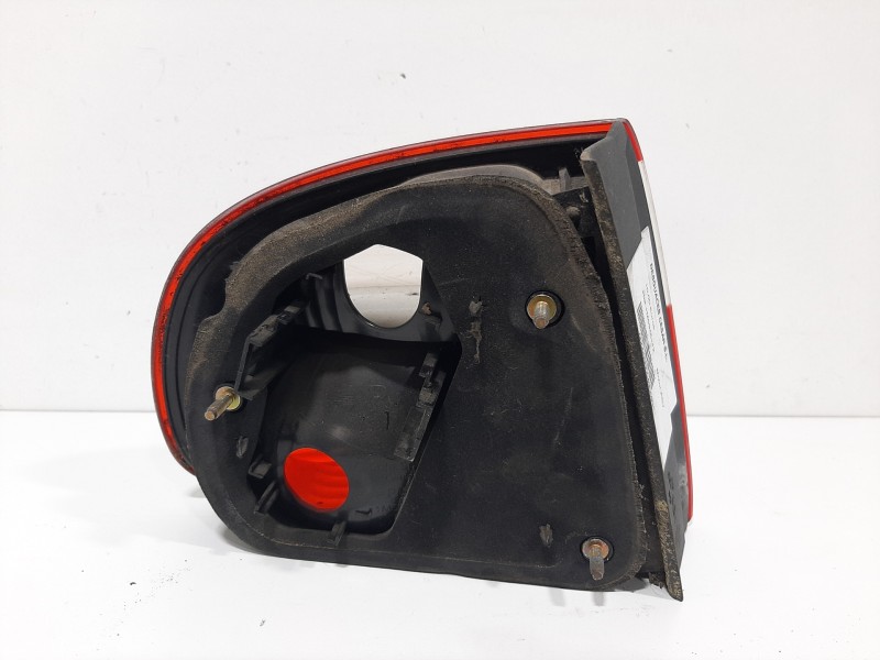 Recambio de piloto trasero derecho para seat toledo (1m2) signo referencia OEM IAM 1M5945112  