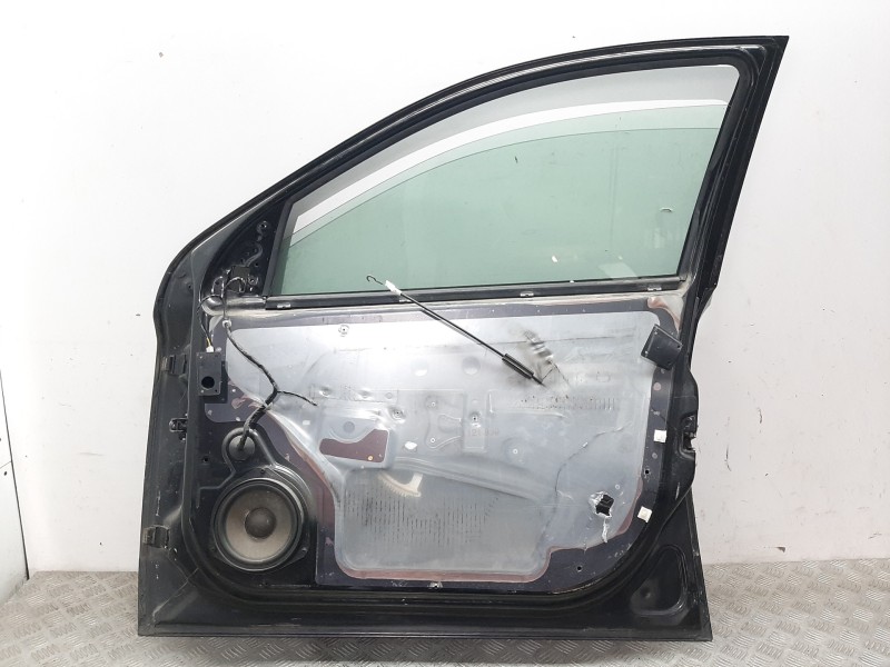 Recambio de puerta delantera derecha para opel astra h ber. referencia OEM IAM  NEGRO 