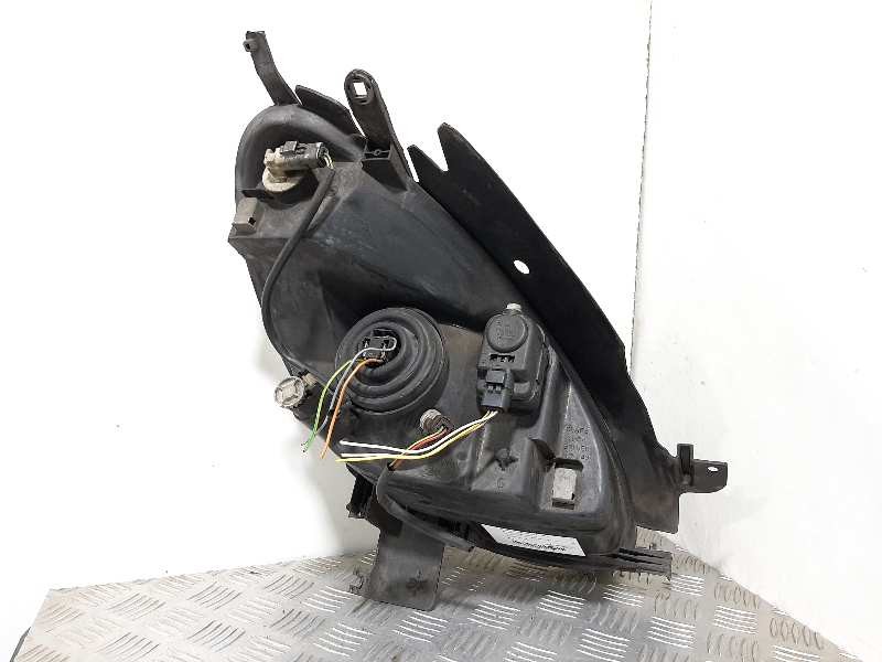 Recambio de faro izquierdo para citroën xsara picasso 2.0 hdi referencia OEM IAM   