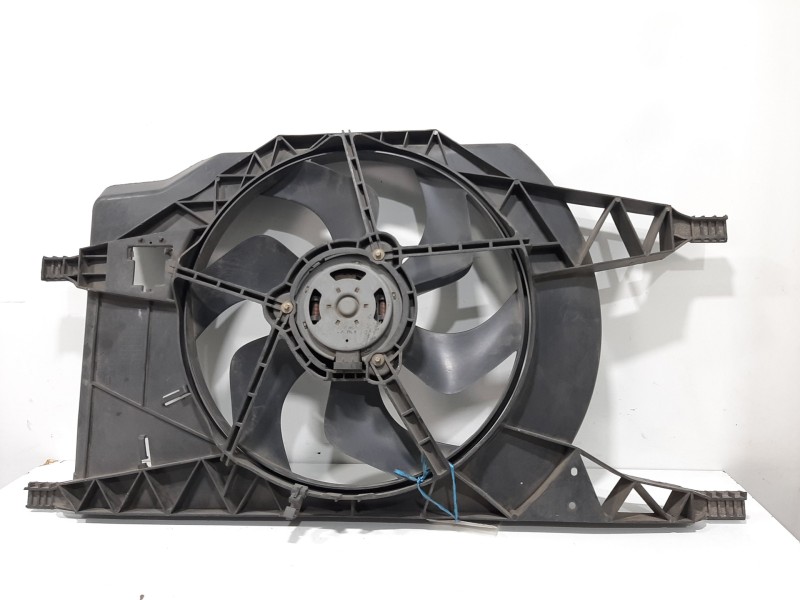 Recambio de electroventilador para renault laguna ii (bg0) 1.9 dci diesel fap referencia OEM IAM 8200025635  