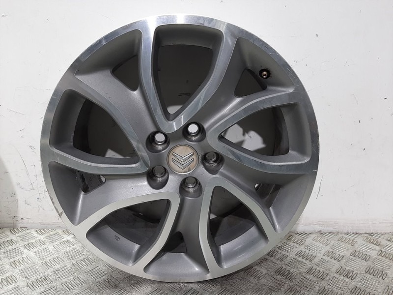 Recambio de juego llantas para citroën c-crosser exclusive referencia OEM IAM  J18X7JJ ET38 