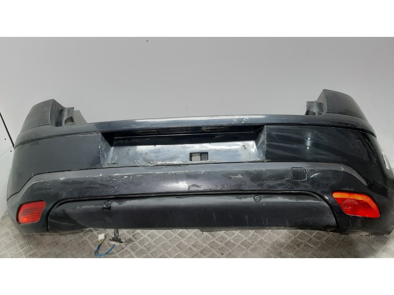 Recambio de paragolpes trasero para citroën c4 berlina vtr plus referencia OEM IAM 9650695477 NEGRO 7013W0