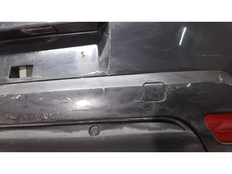 Recambio de paragolpes trasero para citroën c4 berlina vtr plus referencia OEM IAM 9650695477 NEGRO 7013W0