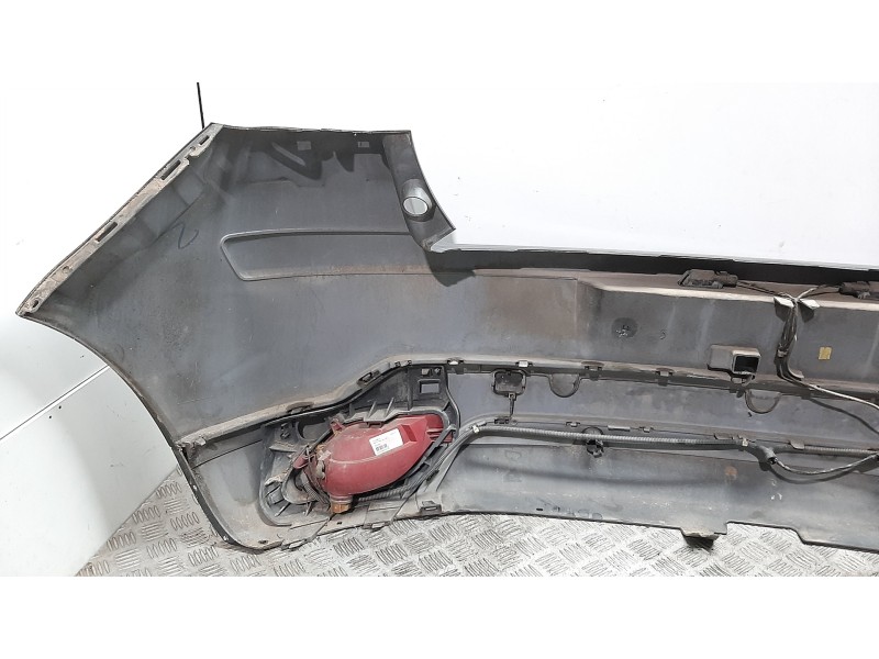 Recambio de paragolpes trasero para citroën c4 berlina vtr plus referencia OEM IAM 9650695477 NEGRO 7013W0